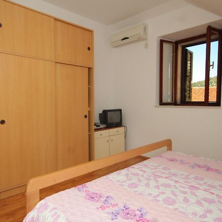 Rooms With A Parking Space Trsteno, Dubrovnik - 8595 الغرفة الصورة